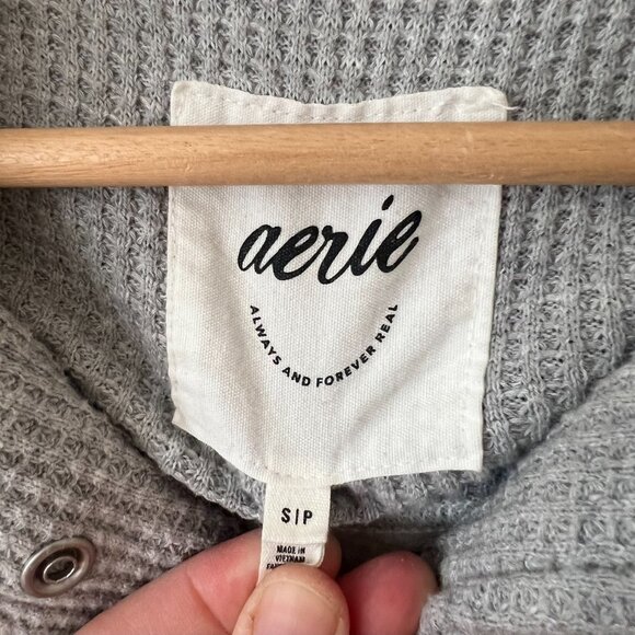 Aerie Getaway Quarter Snap Oversized Pullover Sweatshirt Gray Women's Size Small - Picture 6 of 10